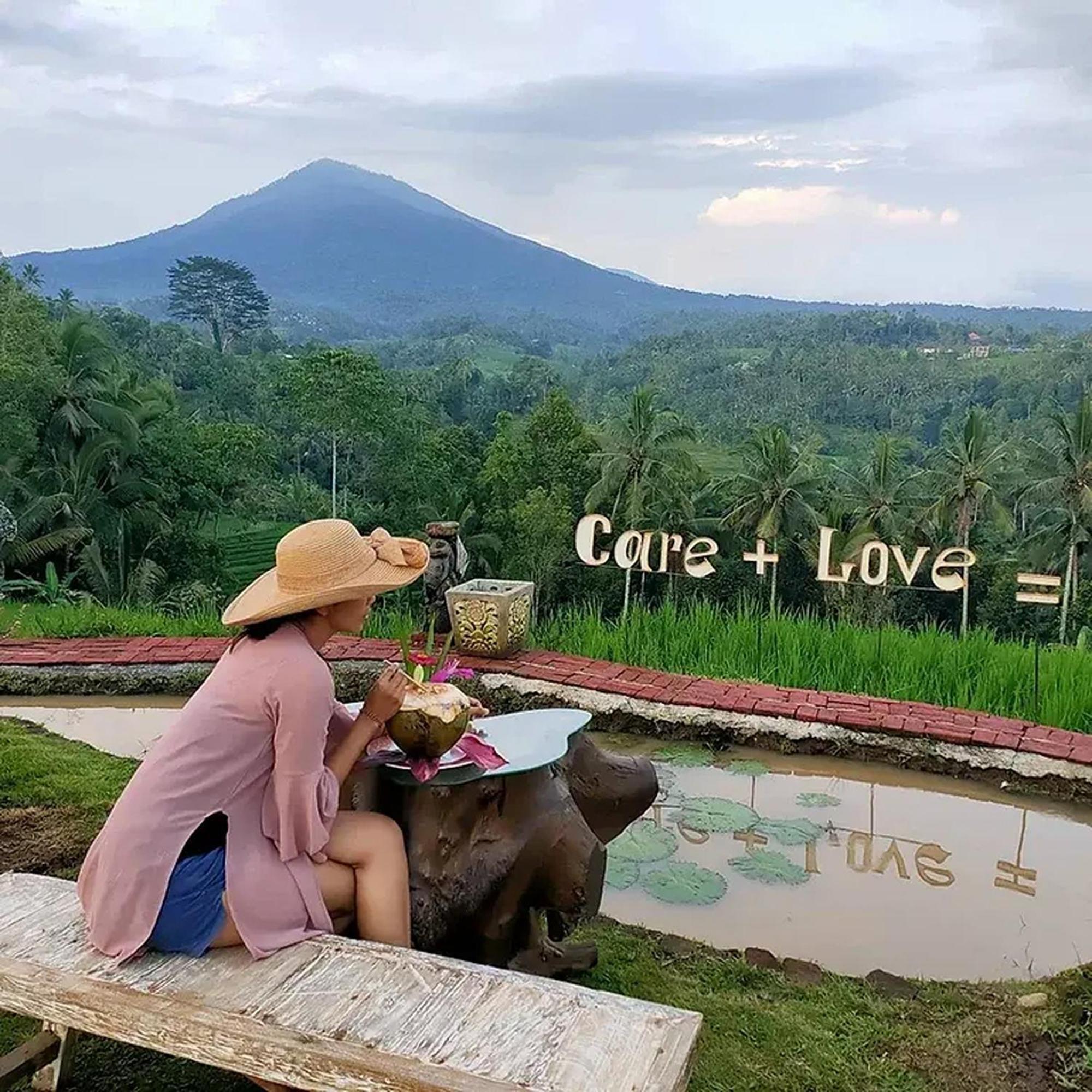 Villa Kts - Kubu Tepi Sawah Selemadeg Exterior foto